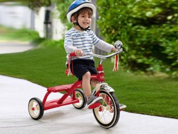 Cómo enseñar a tu hijo a andar en bicicleta