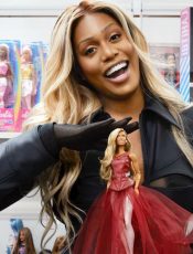 Barbie presenta su primera muñeca transgénero