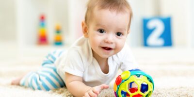 Cómo elegir juguetes seguros para bebés